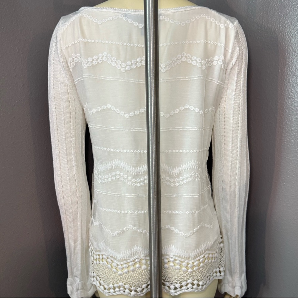 White House Black Market White Knit Sweater - Picture 2 of 10